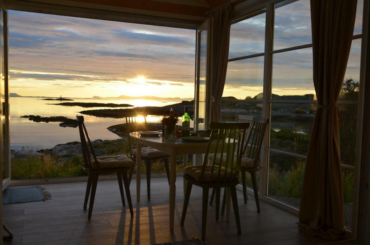 Superior Cottage With Sea View In Senja Senjehesten Bagian luar foto